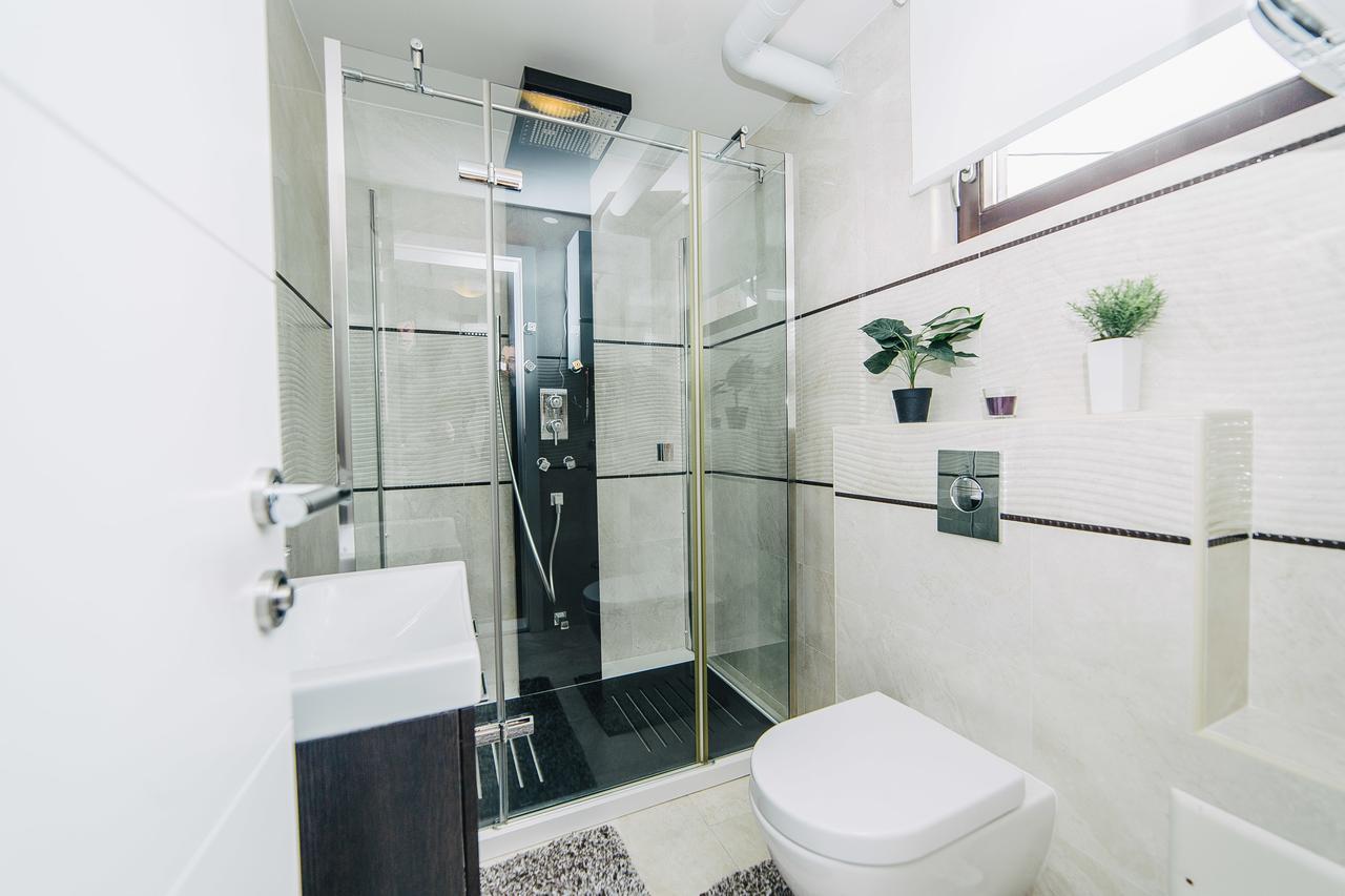 Luxury 3 Story House- Best View Sarajevo Buitenkant foto