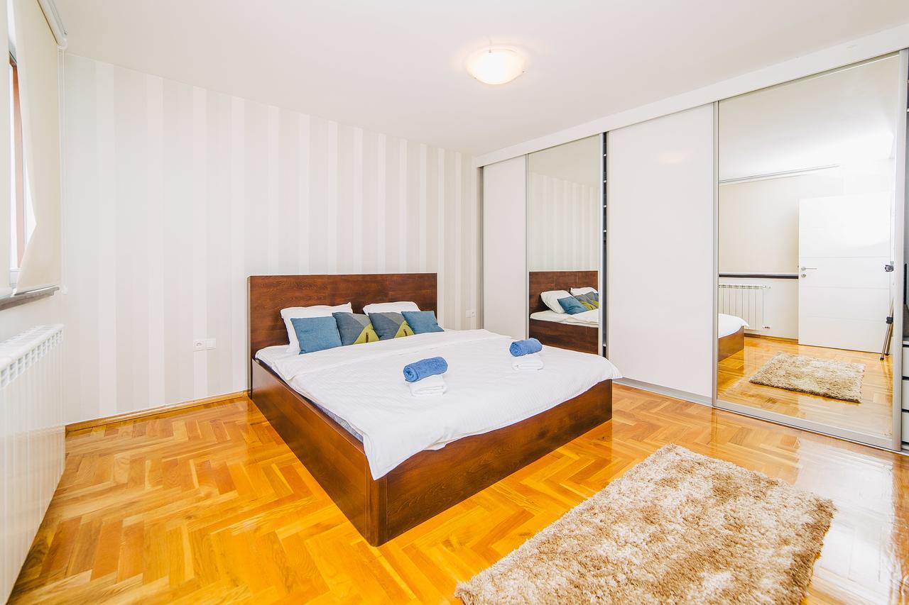 Luxury 3 Story House- Best View Sarajevo Buitenkant foto